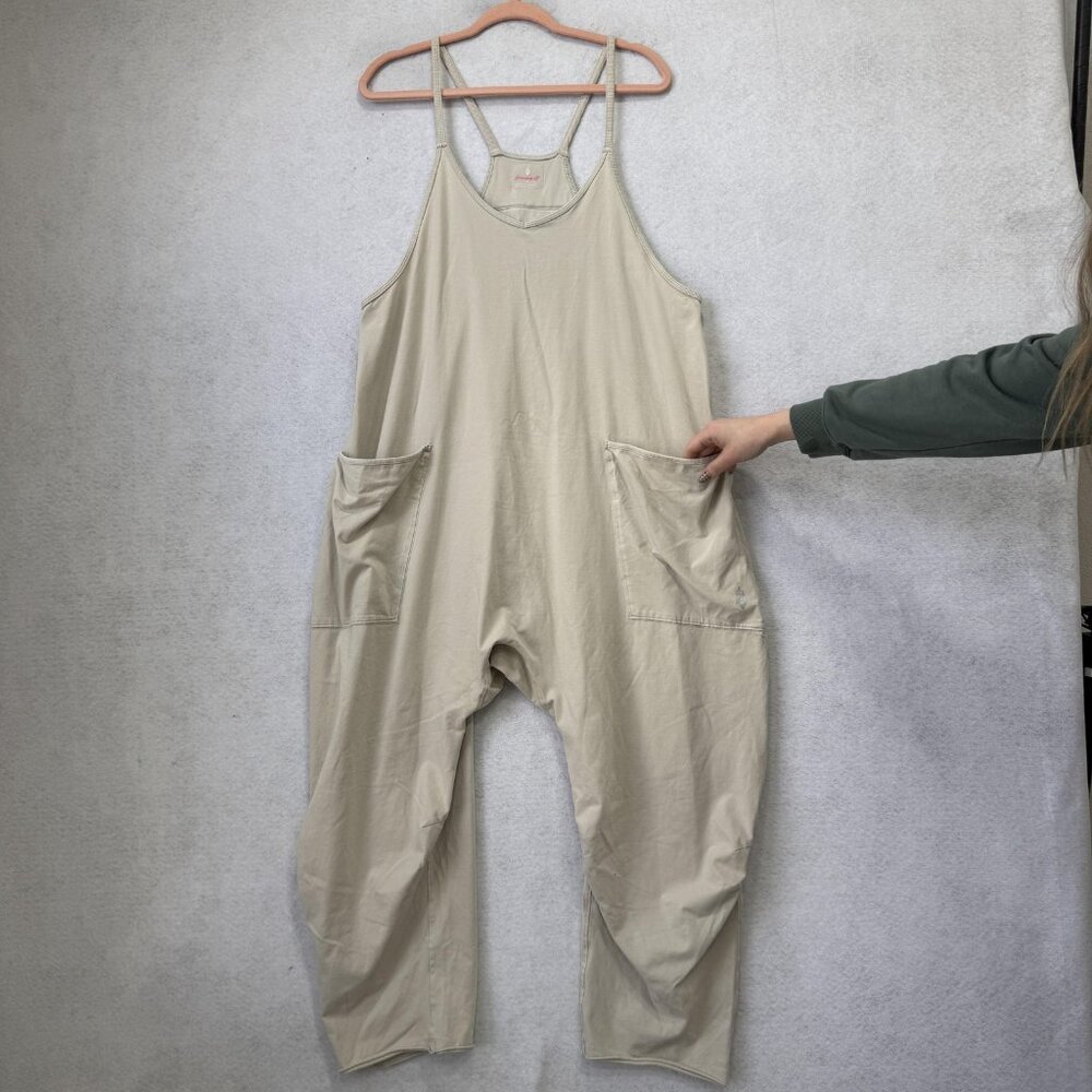 Free People Womens Small Beige Jumpsuit Sleeveless Harem Overalls Pockets Casual - Picture 3 of 12